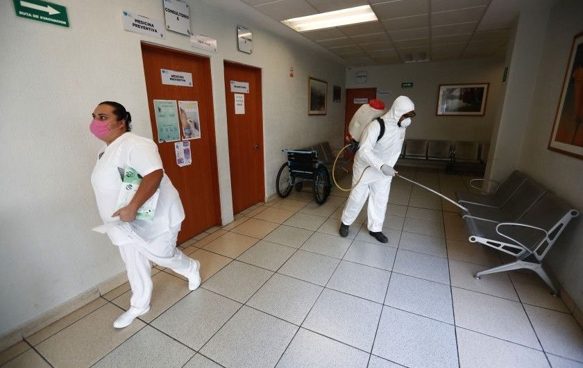 Mexican health workers protested a lack of protective gear. Now they are getting COVID-19