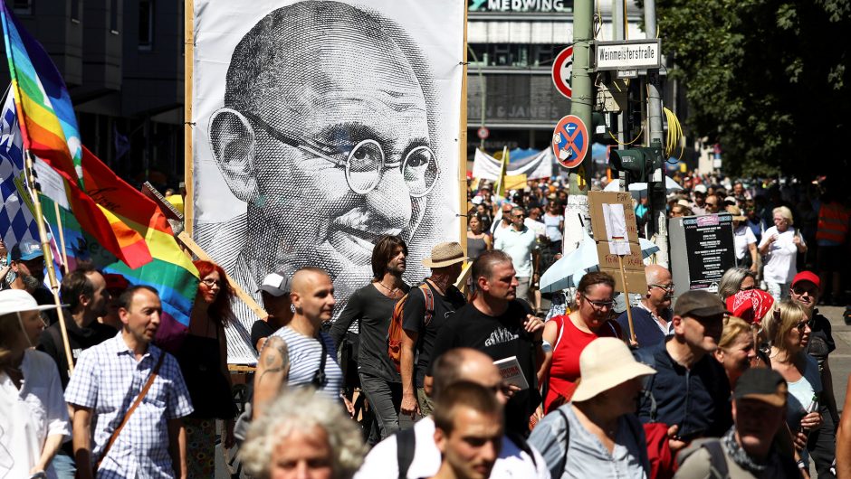 Thousands of maskless Germans protest COVID-19 rules in Berlin