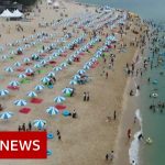 Coronavirus: Keeping the virus at bay on S Korea's beaches – BBC News