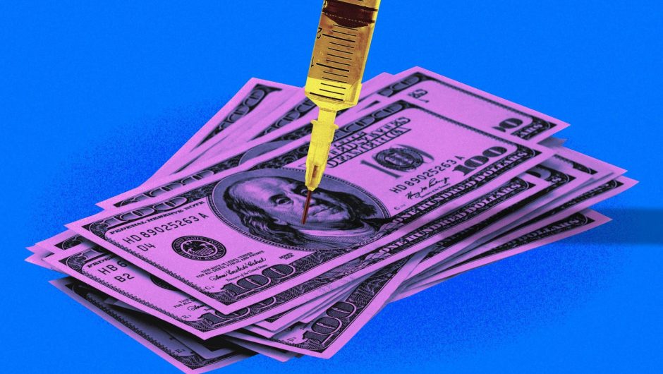 Let’s pay people at least $1,000 to get a COVID-19 vaccine, some top economists and a former 2020 presidential candidate say