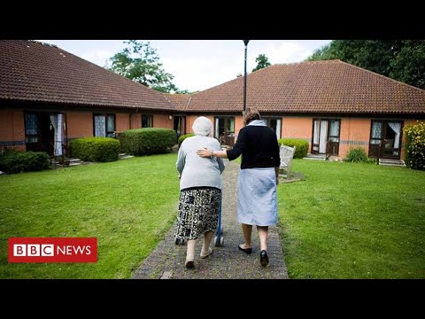 Coronavirus:  a third of deaths taking place in care homes – BBC News