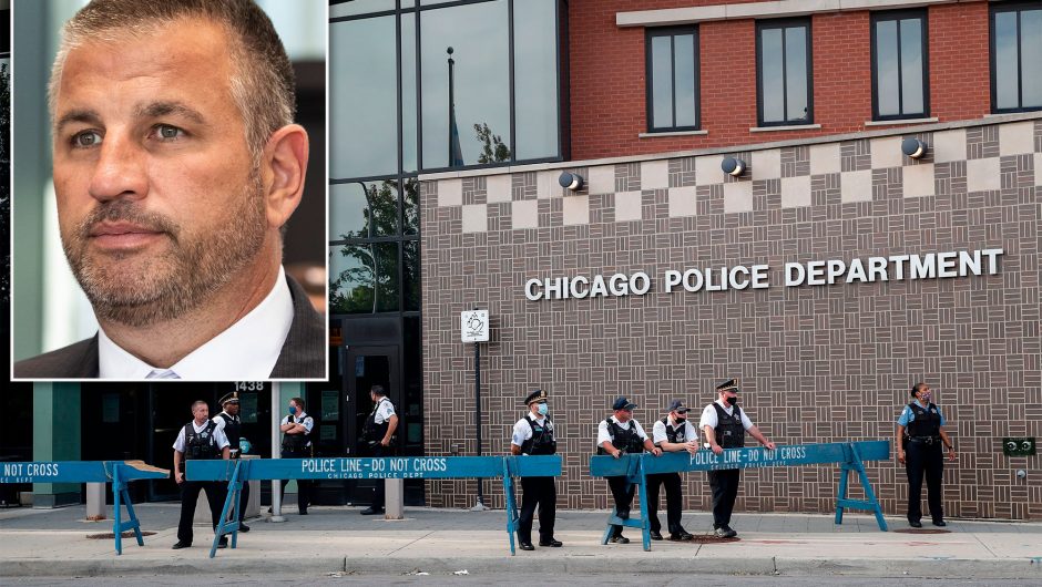 Chicago police union boss tells cops to defy COVID-19 vaccine mandate