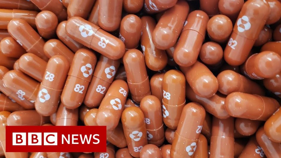 First pill to treat Covid gets approval in UK – BBC News